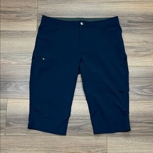 Outdoor Research Ferrosi Capri Pants in Dark Navy Size 14